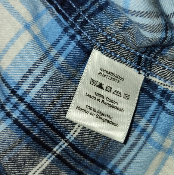 Light flannel shirt - Picture 3 of 3